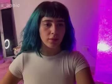 annie_snow_ on Chaturbate 