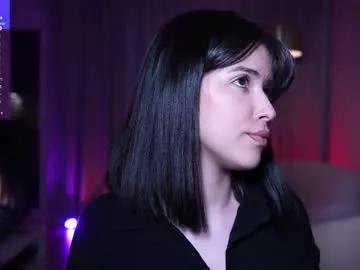 Freechat anniehillofficial_ on Chaturbate