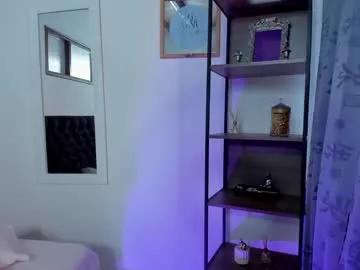 Freechat antonelabella on Chaturbate