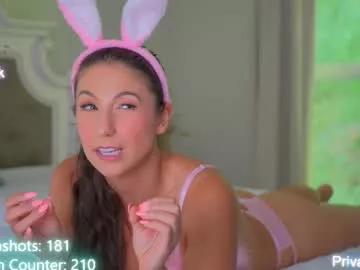 Private aspenwild on Chaturbate