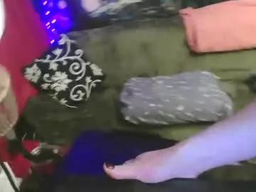 Freechat average_girl222 on Chaturbate