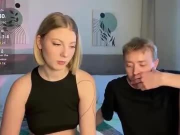 Freechat avrora_jessie on Chaturbate