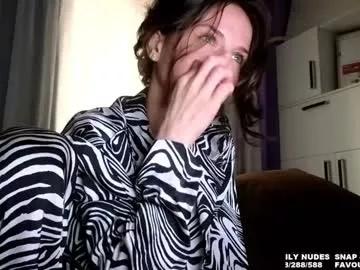 Freechat bella_alice on Chaturbate