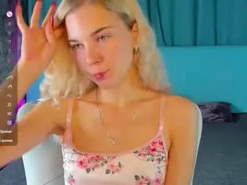 bella_stewartt — GOAL: finger in ass [24 tokens remaining] PVT OPEN! Hello! WOW! At the end of my stream, I want to do a CUM SHOW! #new #smalltits #skinny #18 #teen #blonde