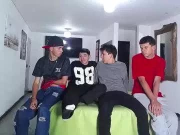 Freechat benz_boys on Chaturbate