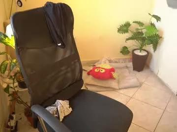 Freechat bluemysticlady on Chaturbate