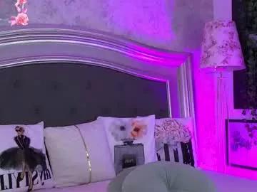 Freechat brookeember on Chaturbate