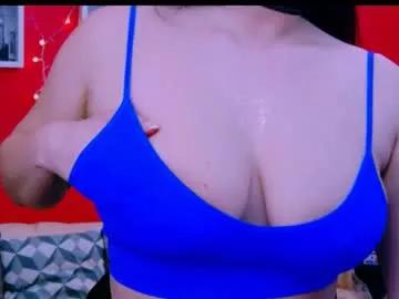 Freechat chantallovely on Chaturbate