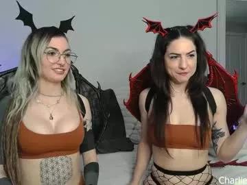 Freechat charliecake on Chaturbate