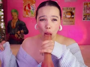 chery_lady22 — Try suck monster dildo [988 tokens left] #deepthroat #cute #bigass #curvy #Fuckmachine