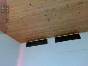 Freechat cristal__hot_1 on Chaturbate