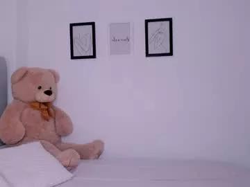 Freechat dannahyde on Chaturbate