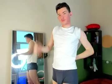 Freechat danny__magic on Chaturbate