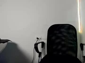 Freechat darkknightx01 on Chaturbate