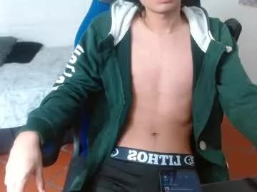 Freechat davoxer on Chaturbate