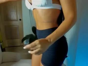 deisy_madrid — Hi Lovense on! Show Oil horny  #bigboobs #ebony #muscle #ass #fitness [500 tokens remaining]