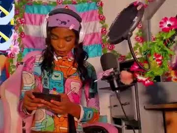 effy_marinn on Chaturbate 