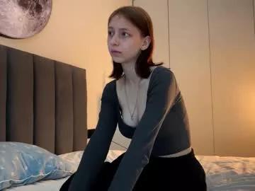 ellie_hollow — GOAL: Take off shorts [641 tokens remaining] My name is Ellie. I am a beginner, I hope you can help me master this space! #new #bigboobs #skinny #18 #teen