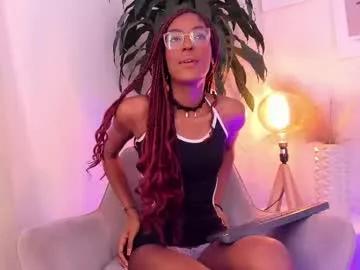 Freechat emely_deluxe on Chaturbate