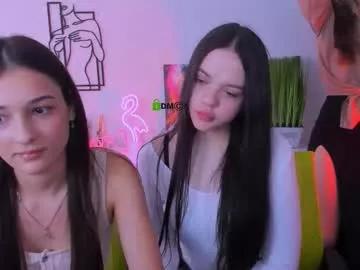 emily_fine — GOAL: sexy dance #new #teen #couple #pvt #bdsm [100 tokens remaining]