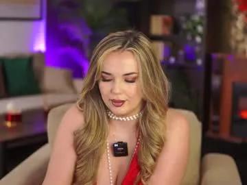 Freechat evasunderland on Chaturbate