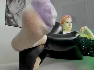 Freechat fetishrey on Chaturbate