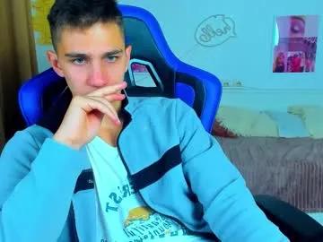 frank_mooree — CUMSHOW  #muscle #bigcock #findom #cum #new [1999 tokens remaining]