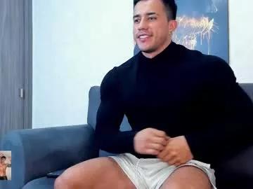 Private garret_alvin_ on Chaturbate