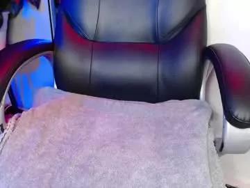 gasai_usagi_gh —    #goth #lovense  #feet #mistress #bbc    BBC LOVER   Fave   1111 888 555 222