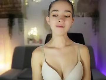 Freechat gia_paige18 on Chaturbate