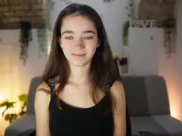 Freechat gia_paige18 on Chaturbate