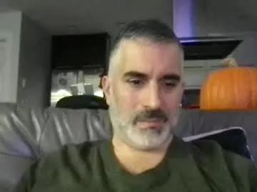 Freechat hairyfrenchy on Chaturbate