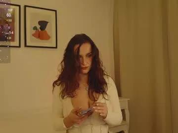 Freechat hell_lo on Chaturbate