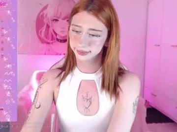 Freechat honestlynaked on Chaturbate