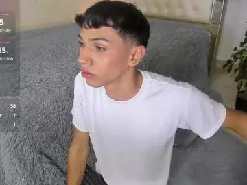 Freechat im_sebaslopez on Chaturbate