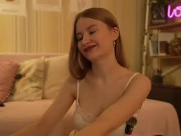 isabellatorrance — Hi! You can discover something #new with me. I'm #18, I'm fragile #skinny #teen, I'm wearing thin #pantyhose. Goal:  squeezing boobs close [99 tokens remaining]