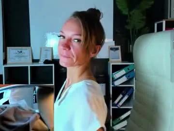 jesica_moon_peachy — GOAL: make my passionated panty off [334 tokens remaining] Take your time, relax and get some satifaction #mature #smalltits #flexible #anal #skinny