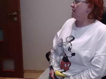 Freechat joannaandneighbour on Chaturbate