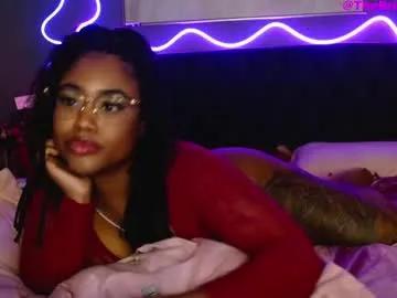 Freechat kat2025 on Chaturbate