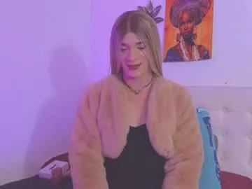 Freechat kayalstone on Chaturbate