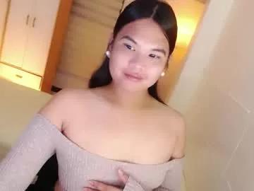 Freechat kayleepinay on Chaturbate