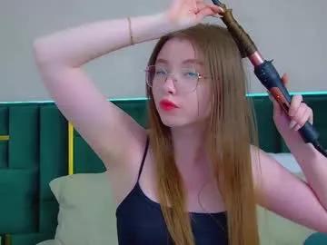Freechat keiraace on Chaturbate