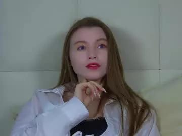 Freechat keiraace on Chaturbate