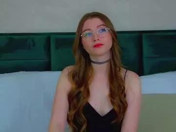 Freechat keiraace on Chaturbate