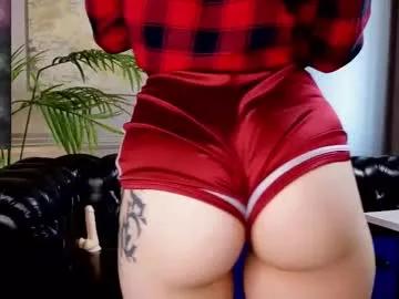 Freechat kelly_woods on Chaturbate