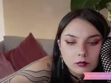 Freechat kiakeeper on Chaturbate