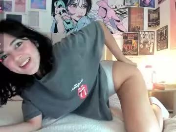 Freechat kittenmoon_ on Chaturbate