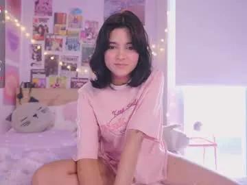 Freechat kittenmoon_ on Chaturbate