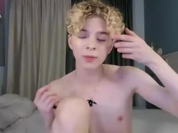 Freechat kudi_j on Chaturbate