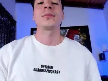 liamwyatt_ — show cum #cum #skinny #latino [2221 tokens remaining]